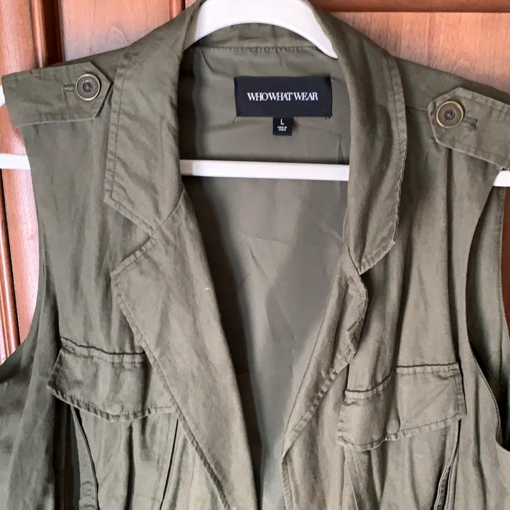 Khaki duster, L, cargo pockets!